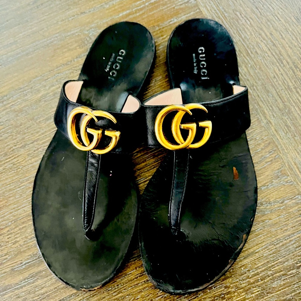 Gucci Marmont GG Leather Thong  Sandals